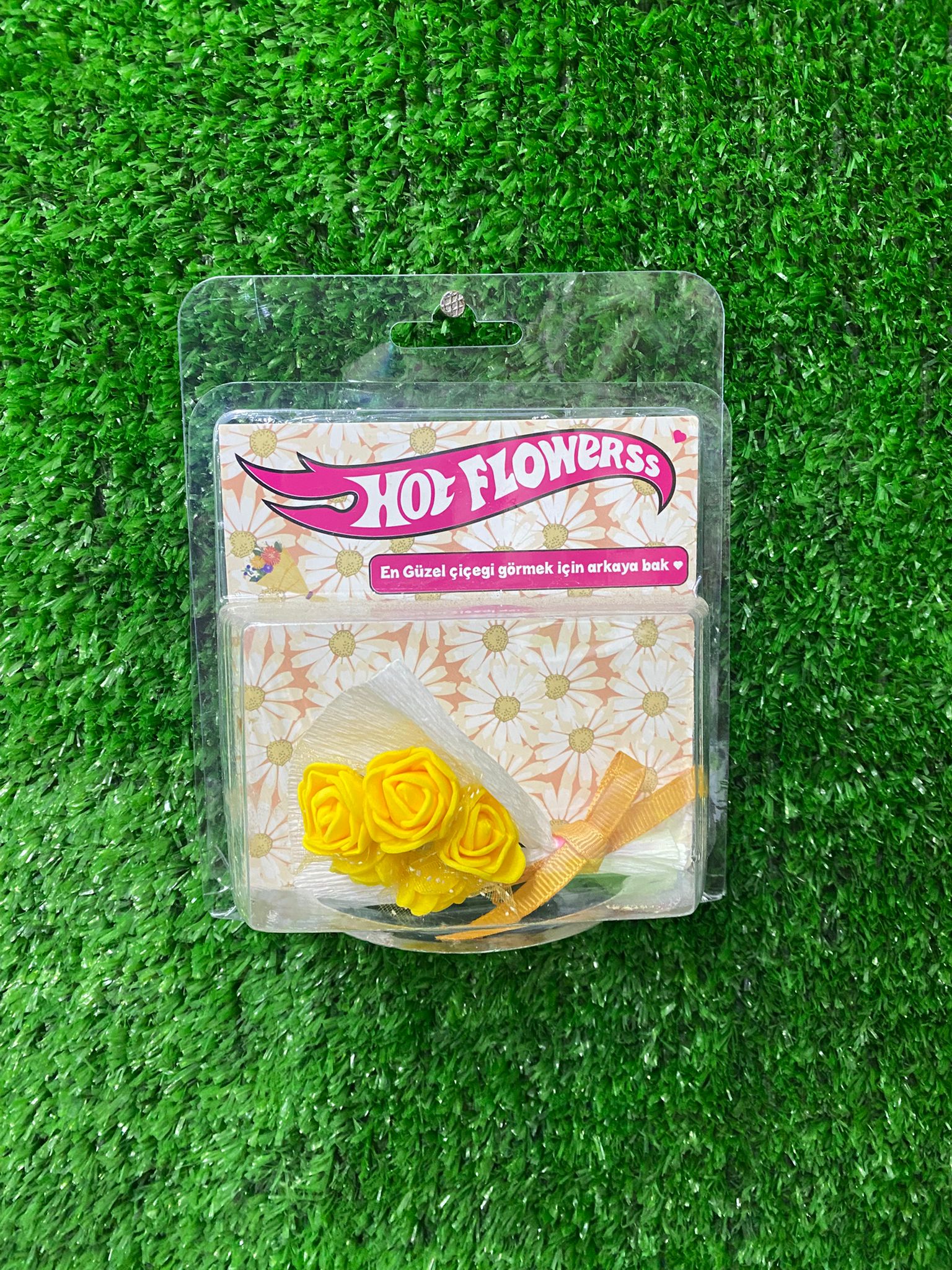 Aynalı Hot Flowers Mini Gül Buketi – Sarı (Papatya Temalı)